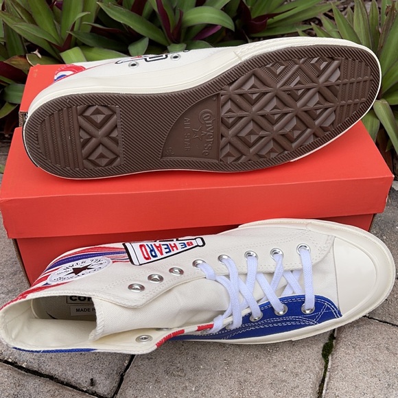 CONVERSE CHUCK 70 HI WMNS 169912C
CHUCK 70 HI
EGRET/RUSH BLUE/UNIVERSITY RED - Picture 6 of 16